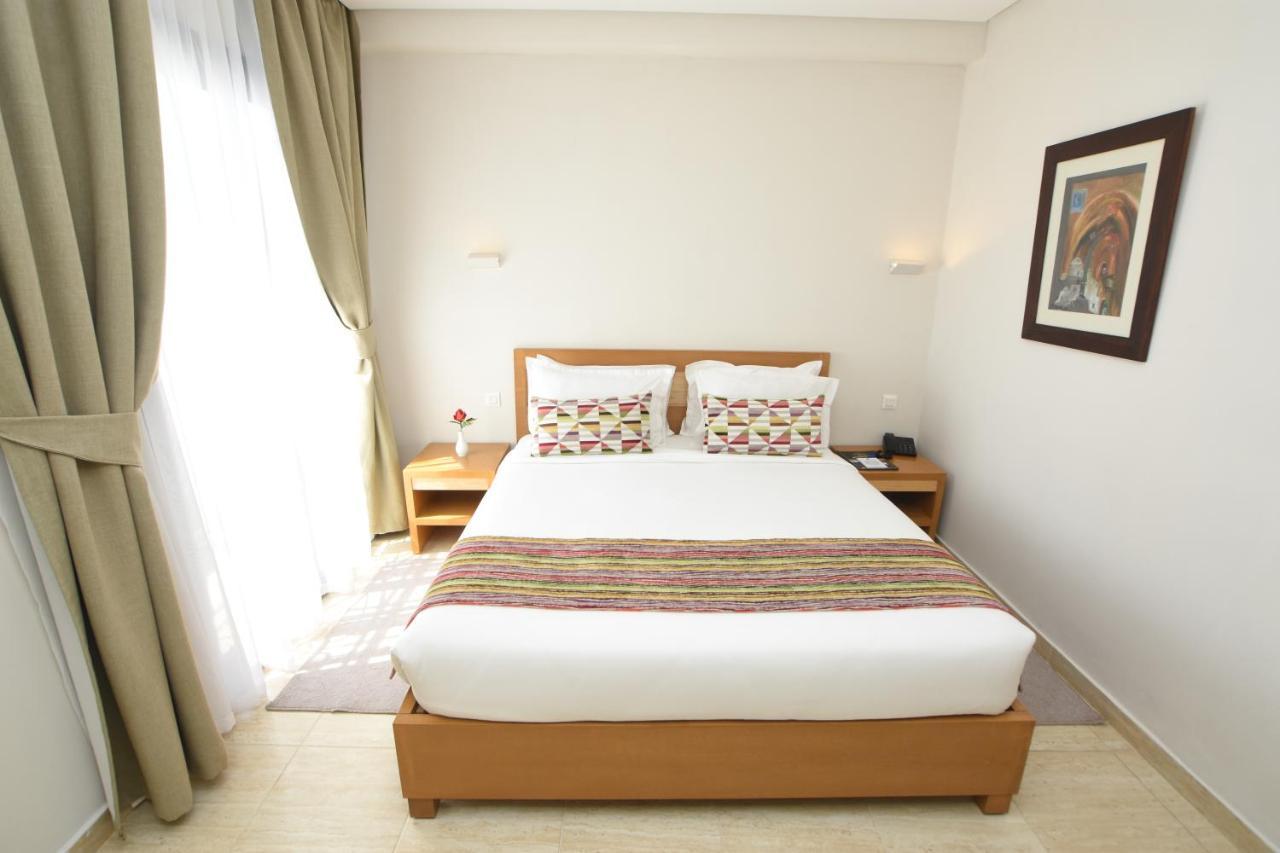 Downtown Tunis Hotel Ngoại thất bức ảnh