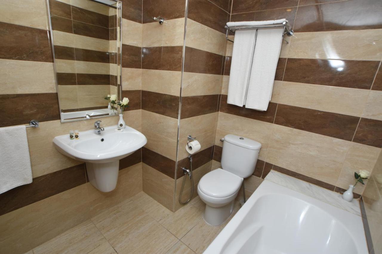 Downtown Tunis Hotel Ngoại thất bức ảnh